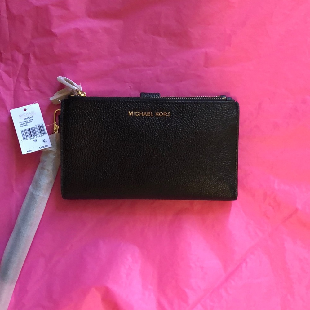 NWT Michael Kors Wristlet